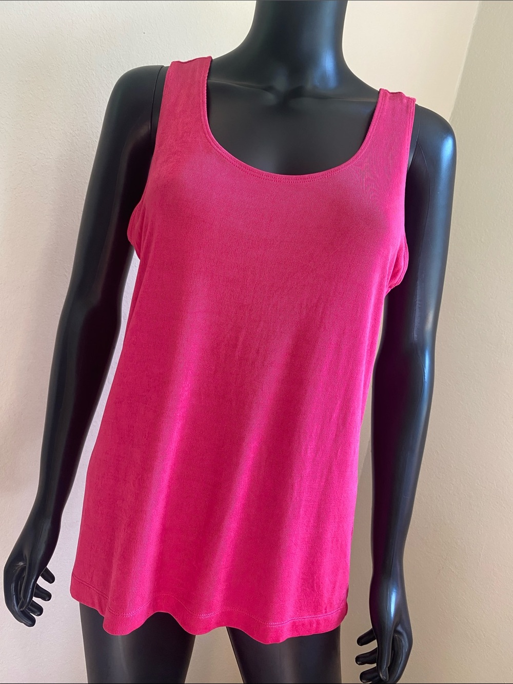 Travelers by Chico’s Shimmery Fuchsia Scoop Neck Tank